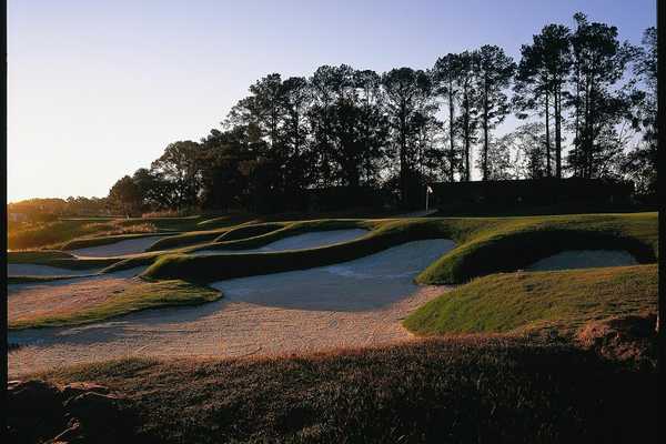 Crescent Pointe Golf Club