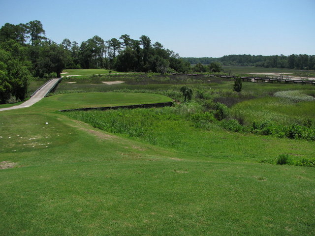 Crescent Pointe Golf Club - hole 9